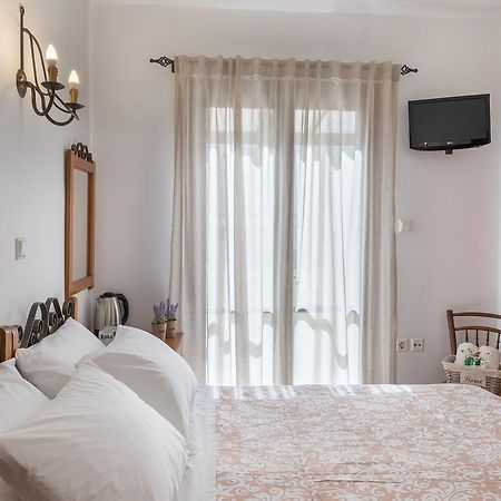 Iliada Hotel Ermoupoli Eksteriør billede