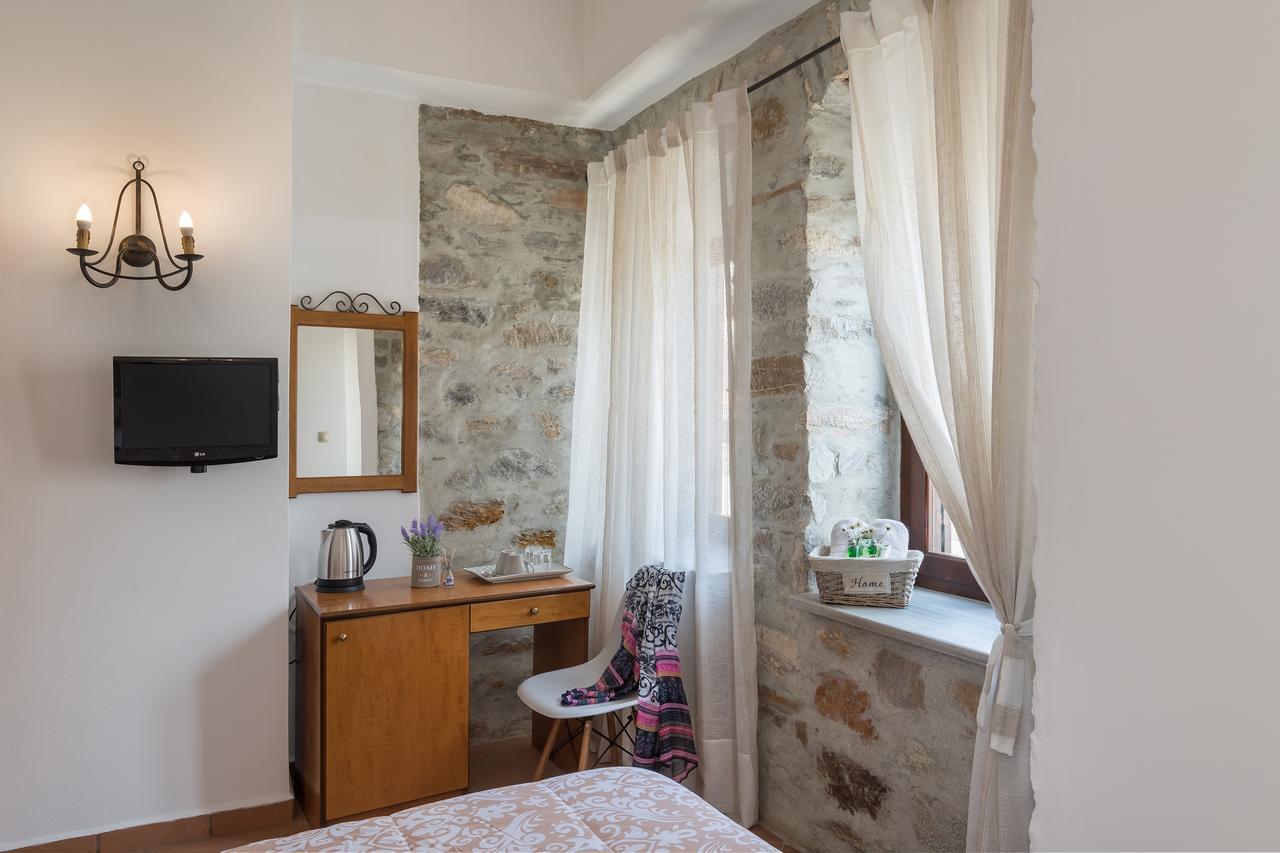 Iliada Hotel Ermoupoli Eksteriør billede
